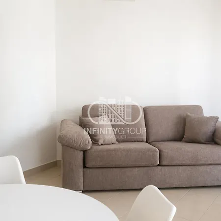2 Pieces Centre Plages Et Palais A Pied * Cannes